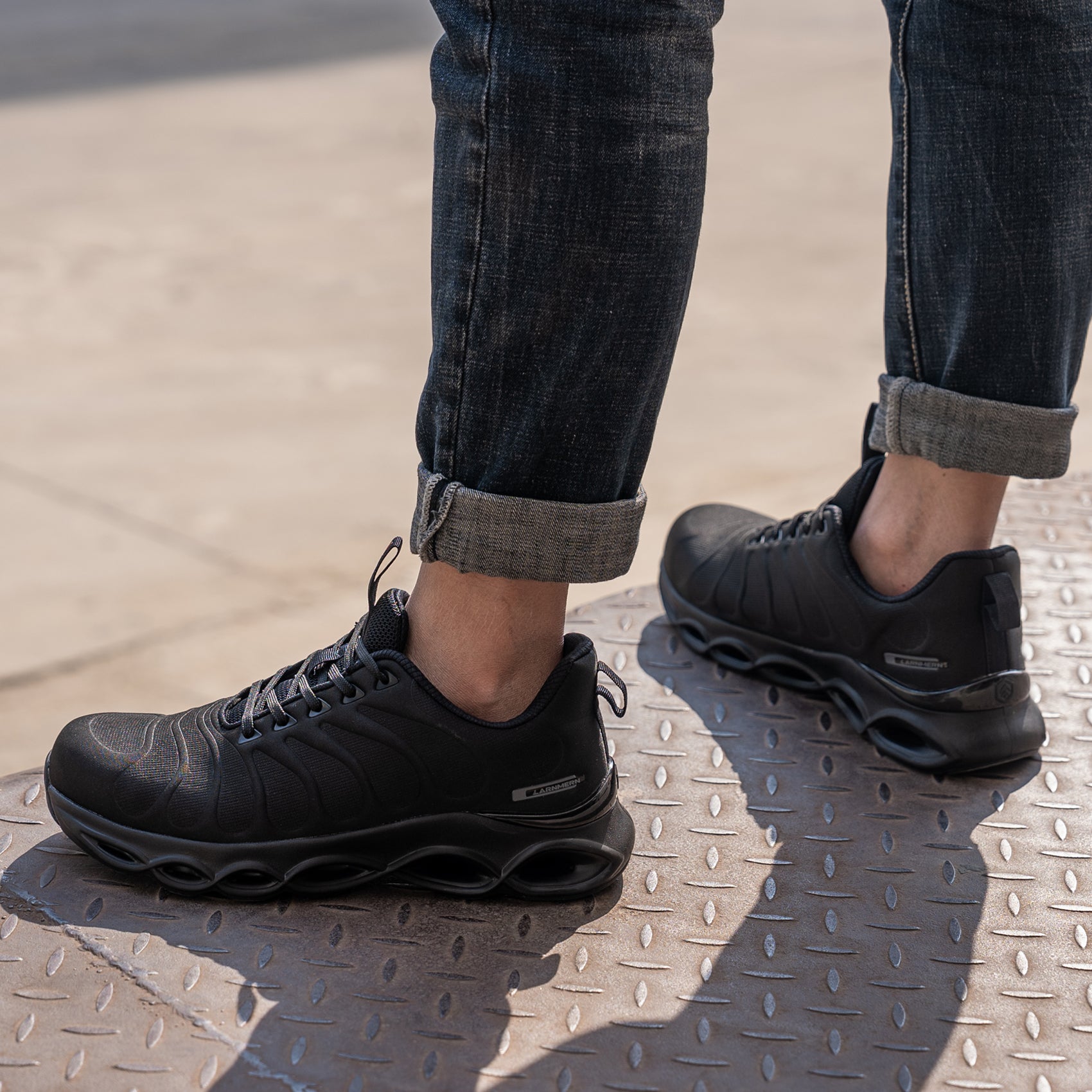 Steel Toe Fashion Comfortable Lightweight Breathable Work Shoes For Men #31259